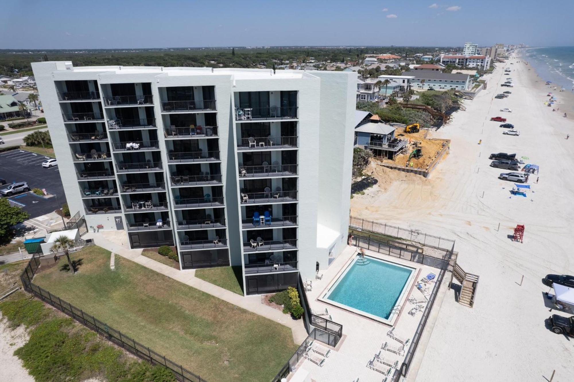 Ocean View With A Beachfront Pool At Ocean Trillium Condo ~ 602 New Smyrna Beach Exterior foto